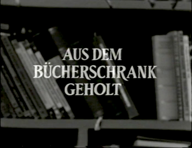 Aus dem Bücherschrank geholt, 1966.