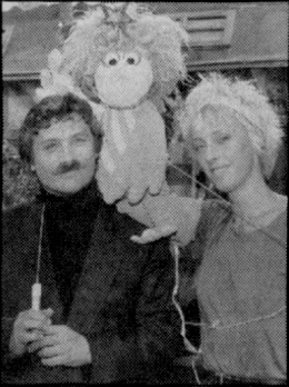 Winfried Debertin und Andrea Bongers mit der Kugelrunden Kugelgunde, September 1988.