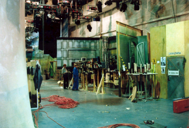 Die Studio-Kulisse im letzten Produktionsjahr in Hamburg, 1993.